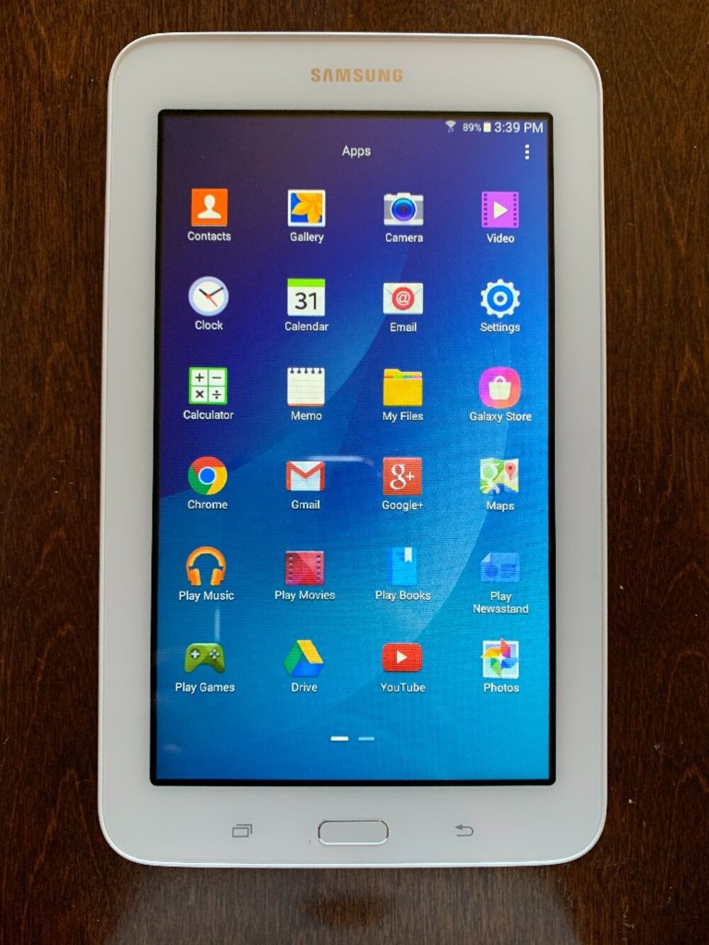 Samsung Galaxy Tab E lite 8GB White 7 inch screen Wi-Fi 2016